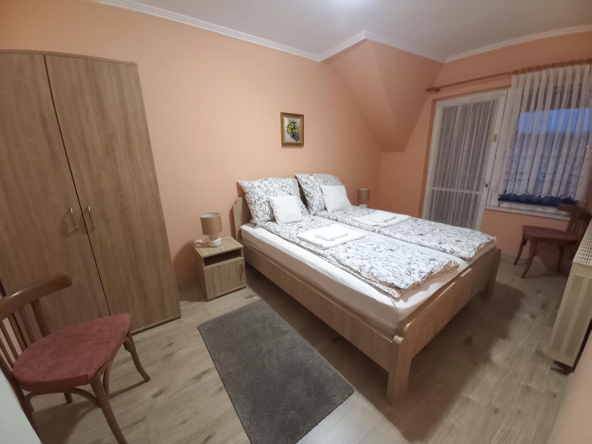 Sándor Apartman Gyula Kültér fotó